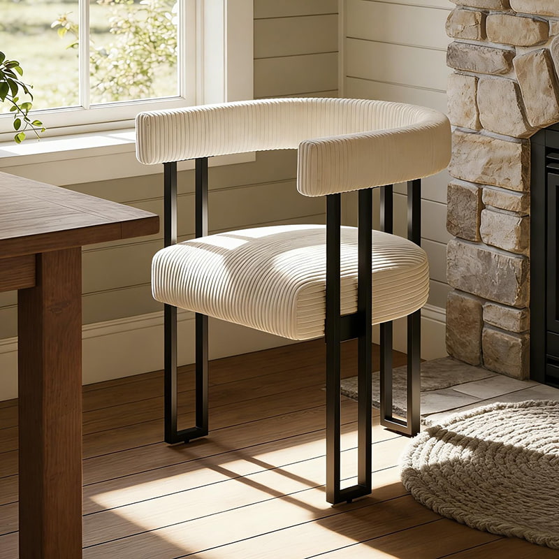 부클레 다이닝 체어, 흰색 코듀로이 덮개를 씌운 다이닝 룸 체어, 금속 다리, 미드센츄리 모던 액센트 체어